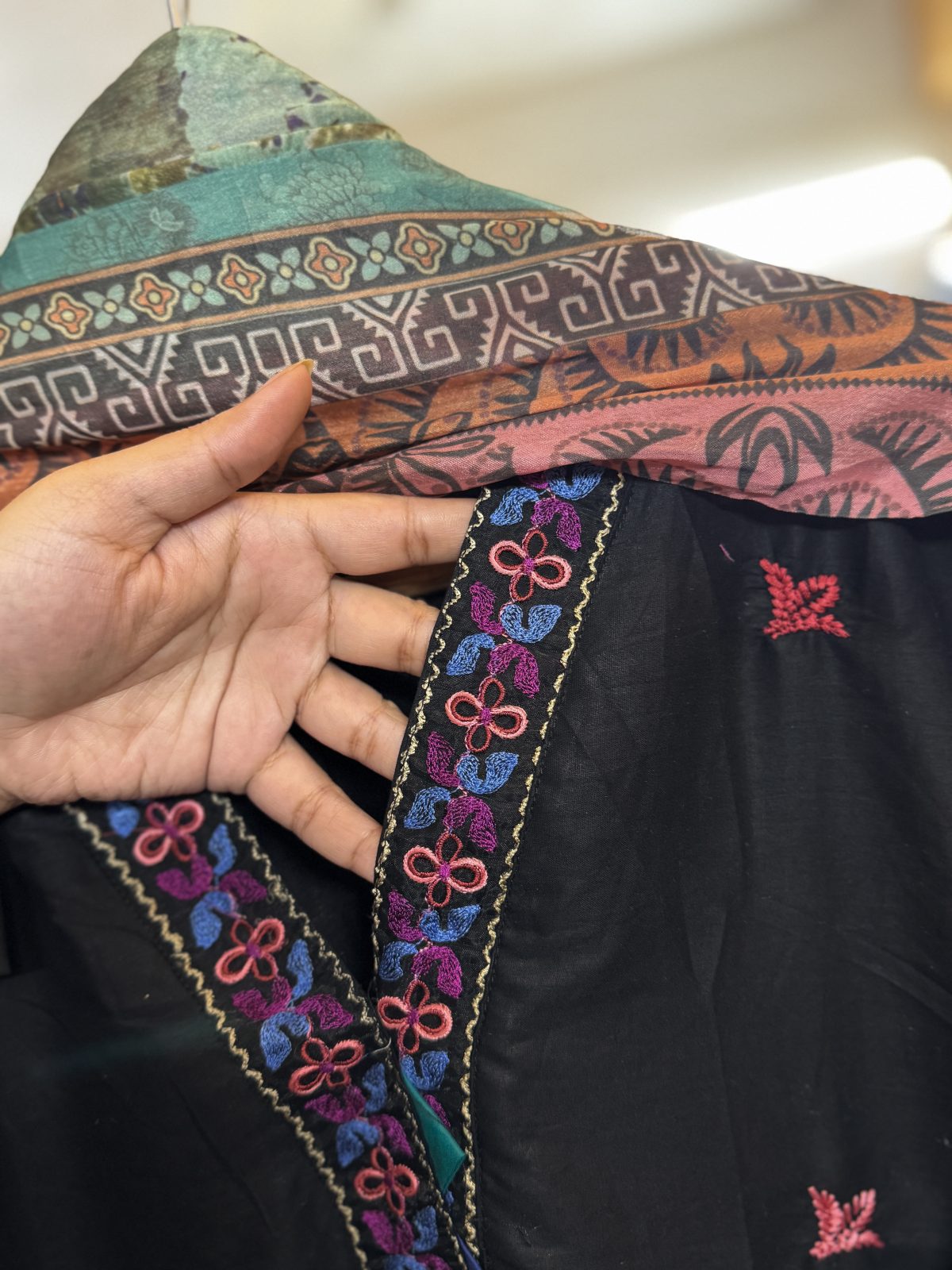 Pakistani boutique style stitched /ready to wear cotton 3 piece kamiz set