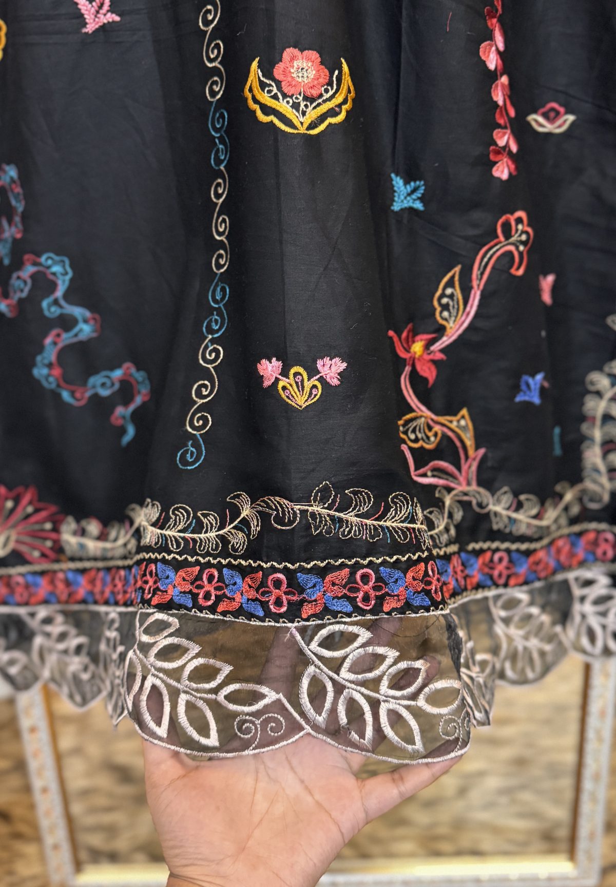 Pakistani boutique style stitched /ready to wear cotton 3 piece kamiz set